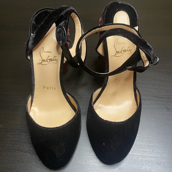 Floral Christian Louboutin - Picture 1 of 5